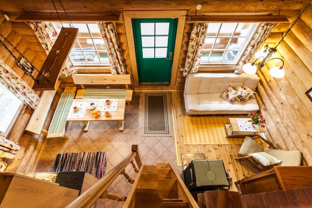 Koru Cottage Laagri Szoba fotó